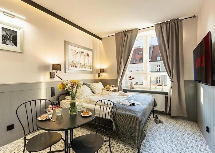 Swidnicka Grey Wroclaw